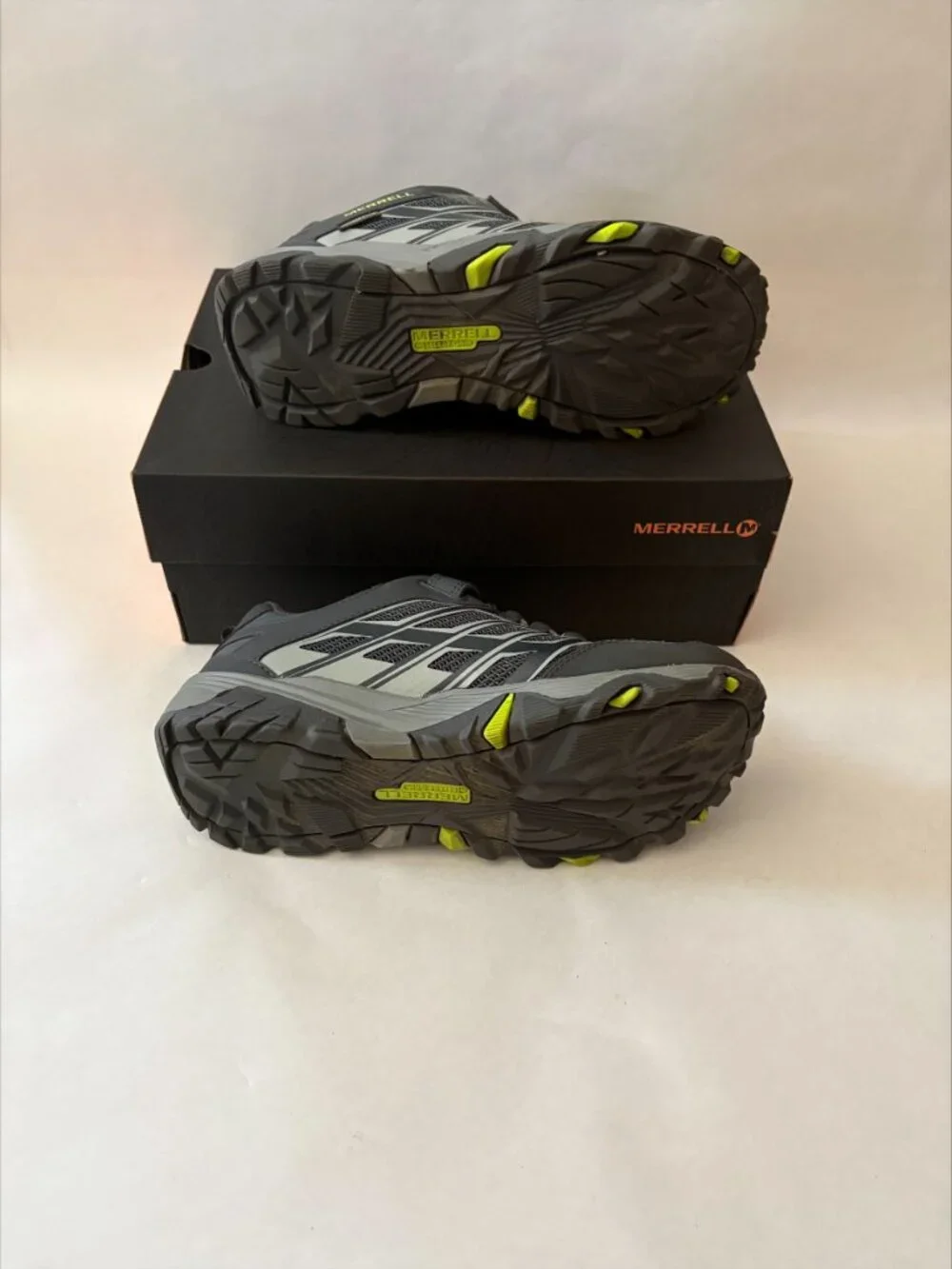 Merrell Youth Moab FSTLOWACWP Storm Hiking Boots Shoes Size 5